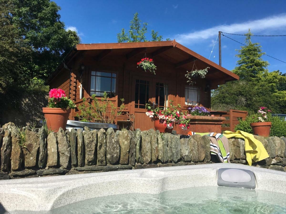 Chalet Free Sauna & Spa Superking Bed Killaloo Exterior photo